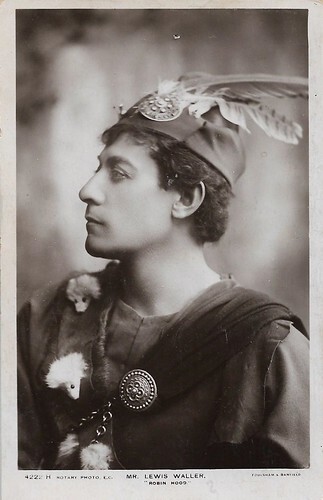 Lewis Waller in Robin Hood