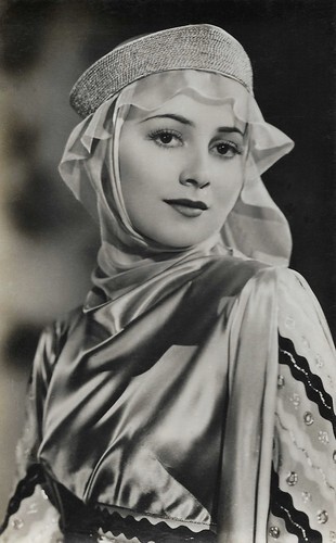 Olivia de Havilland in The Adventures of Robin Hood (1938)