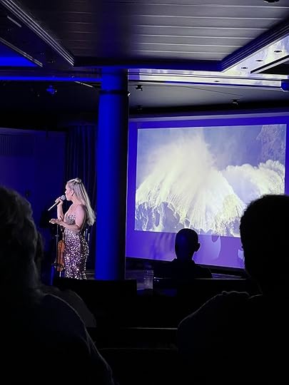 singer on windstar cruise