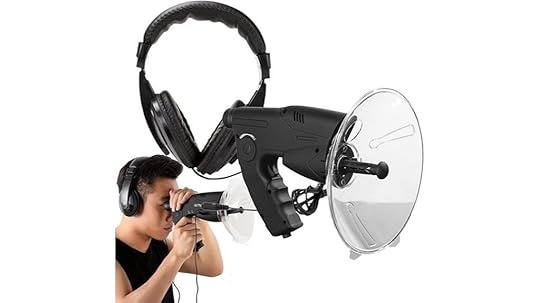 bird listening parabolic microphone