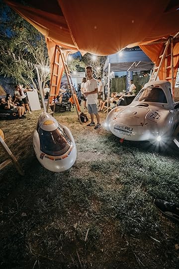 Shake That Хълм 2025