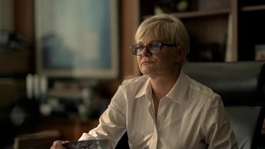 task-martha-plimpton