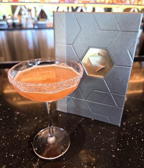 EPCOT’s Spaceship Earth Lounge Is Superb, But Is GEO-82’s Onion Martini Really a Disaster?_2