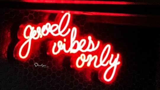 neon wall sign good vibes only as used in empathy maps for the employee experience