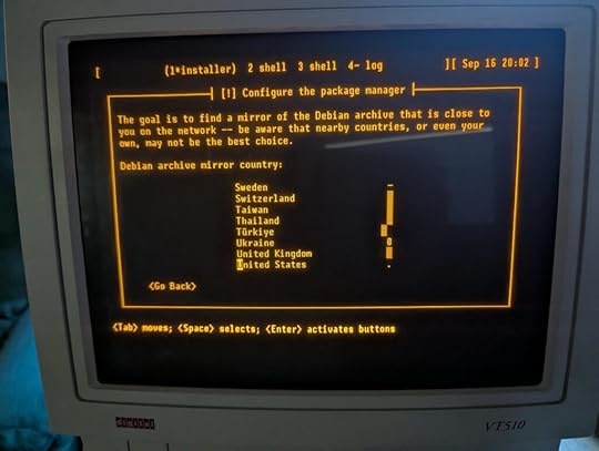 A DEC vt510 terminal showing the Debian installer