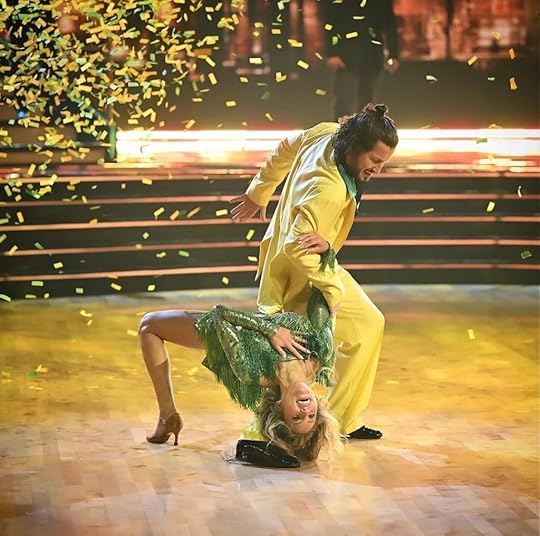 dwts-alix-earle-val-chmerkovskiy-disney