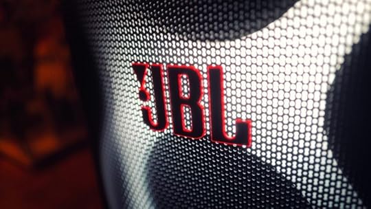 JBL PartyBox 520 branding