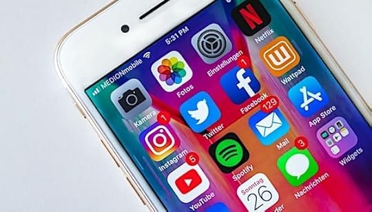 (Photo by Sara Kurfeß on Unsplash)