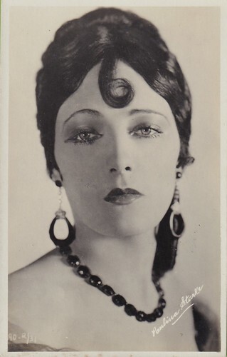 Pauline Starke