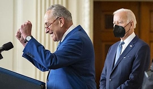 Senate Majority Leader Chuck Schumer, D-N.Y., delivers remarks at the signing of H.R. 5376, the 'Inflation Reduction Act of 2022,' Tuesday, Aug. 16, 2022, in the State Dining Room of the White House. (Official White House photo by Erin Scott)