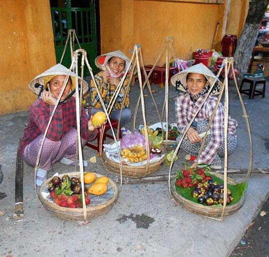Fruit sellers in Hoi An - Central Vietnam