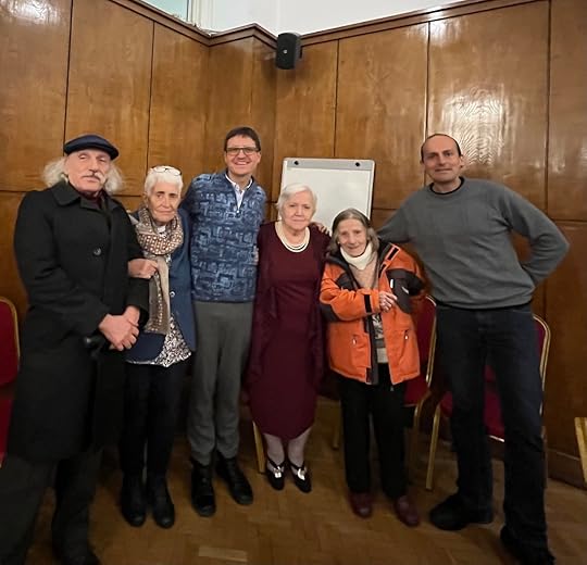 Научна конференция „Реторика и политика” От ляво надясно: проф. дсн Максим Мизов, Победа Милева, Мимо Гарсия, проф. дфн Донка Александрова, проф. Милка Василева и д-р Станул Грозев / Scientific Conference Rhetoric and Politics From left to right: Prof. Maxim Mizov, Pobeda Mileva, Mimo Garcia, Prof. Donka Alexandrova, Prof. Milka Vasileva and Dr. Stanul Grozev