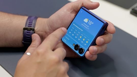 Samsung Galaxy Z Flip 7