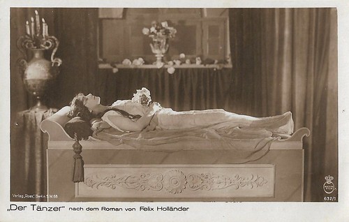 Lil Dagover [?] in Der Tänzer (1919)