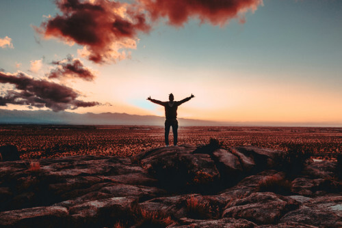 8 Things You Will Ultimately Regret Not Letting Go of Sooner in Life
