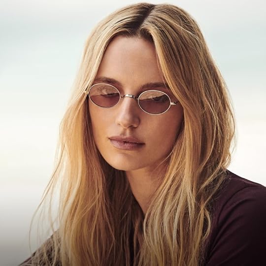 Oliver peoples fall 2025 campaign05