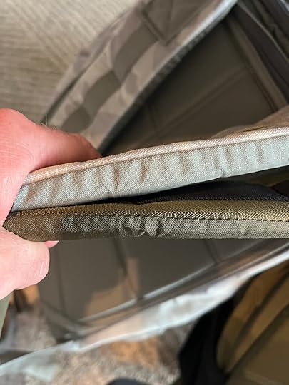 goruck gr1 vs basic rucker shoulder straps