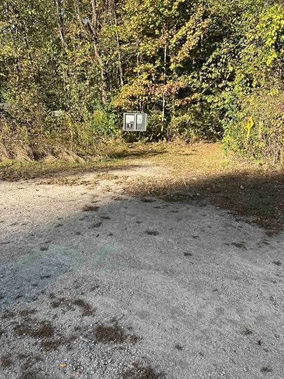 entrance to Bloodroot Trail