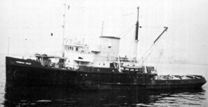 Photo of the USN tug Trinidad Head in 1943