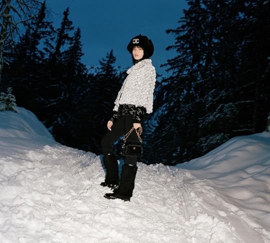 Chanel coco neige 2025 campaign07