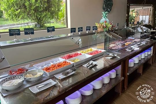 breakfast buffet fruit