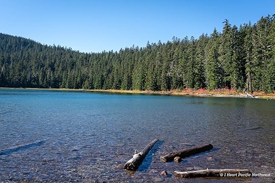Twin Lakes loop hike – Mount Hood
