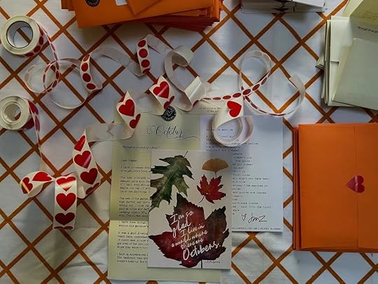 With a warm autumn we had more colours than usual. A round up of colourful projects around the house. A few days left for the October Cottage Letter. November is on deck…