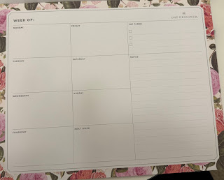 image of a weekly planning deskpad