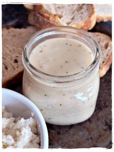 Easy Vegan White Gravy: Ready in 10 Minutes or Less