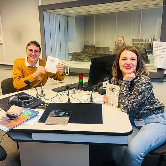 Мимо Гарсия и Виолета Ангелова-Церовска в студиото на БНР