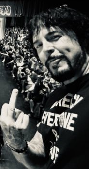 No photo description available.