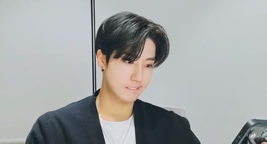 Stray Kids Han Jisung and his lip biting habit