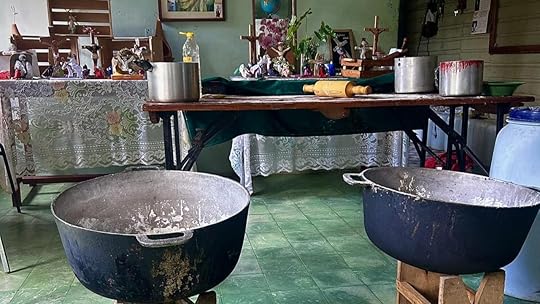 Utensilios del comedor comunitario del padre Leandro Naun Hung.