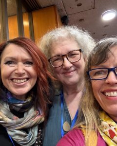 selfie of Roz Morris, Debbie Yound and Nancy Freund