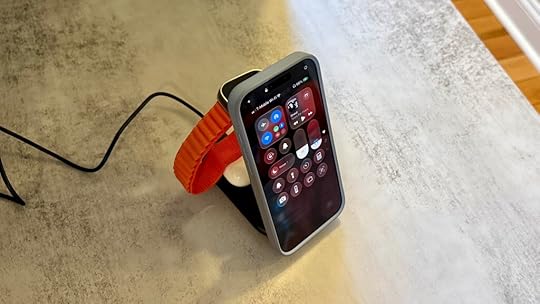 Mukiya PaktVault MagLeap Wireless Charging Stand