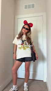 Disney Outfit of the Week: Cast Member Styles