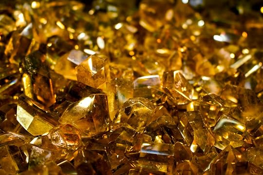 close up photo of gold crystals