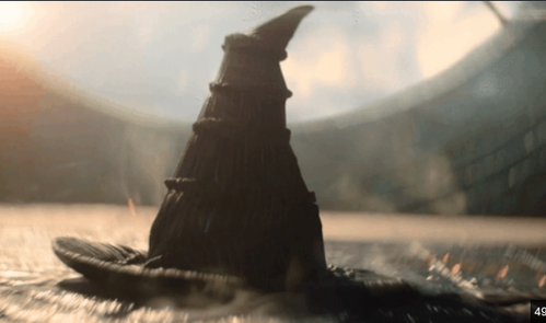 proper black witch hat