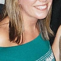 Profile Image for Lauren.