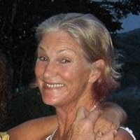 Profile Image for Lynne Lomac.