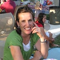 Profile Image for Tiffany Larson.