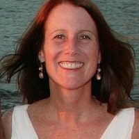 Profile Image for Laurie.