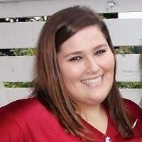 Profile Image for Nicole Isernio.