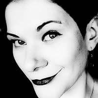 Profile Image for Karolina.