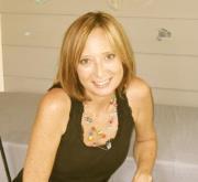Profile Image for Laura Bendoly.
