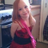 Profile Image for Christine Mcphee.