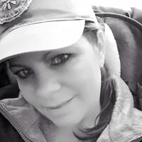 Profile Image for Debbie Swanson.