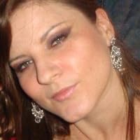 Profile Image for Naomi Fraser.