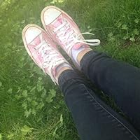 The Scarlet Macaw Scandal by Carolyn Keene | Goodreads