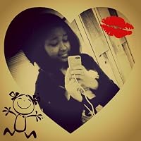 Profile Image for Qhira.